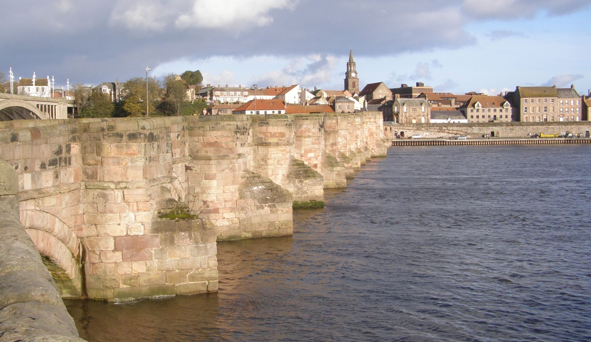 The Old Bridge, from Tweedmouth